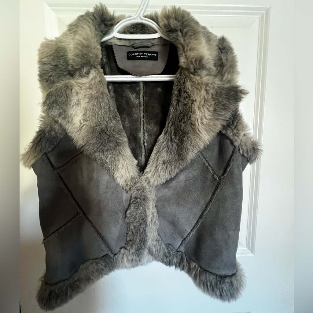 Dorothy Perkins Charcoal Faux Fur Vest